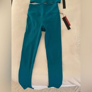 Carbon 38 matching ribbed leggings and top